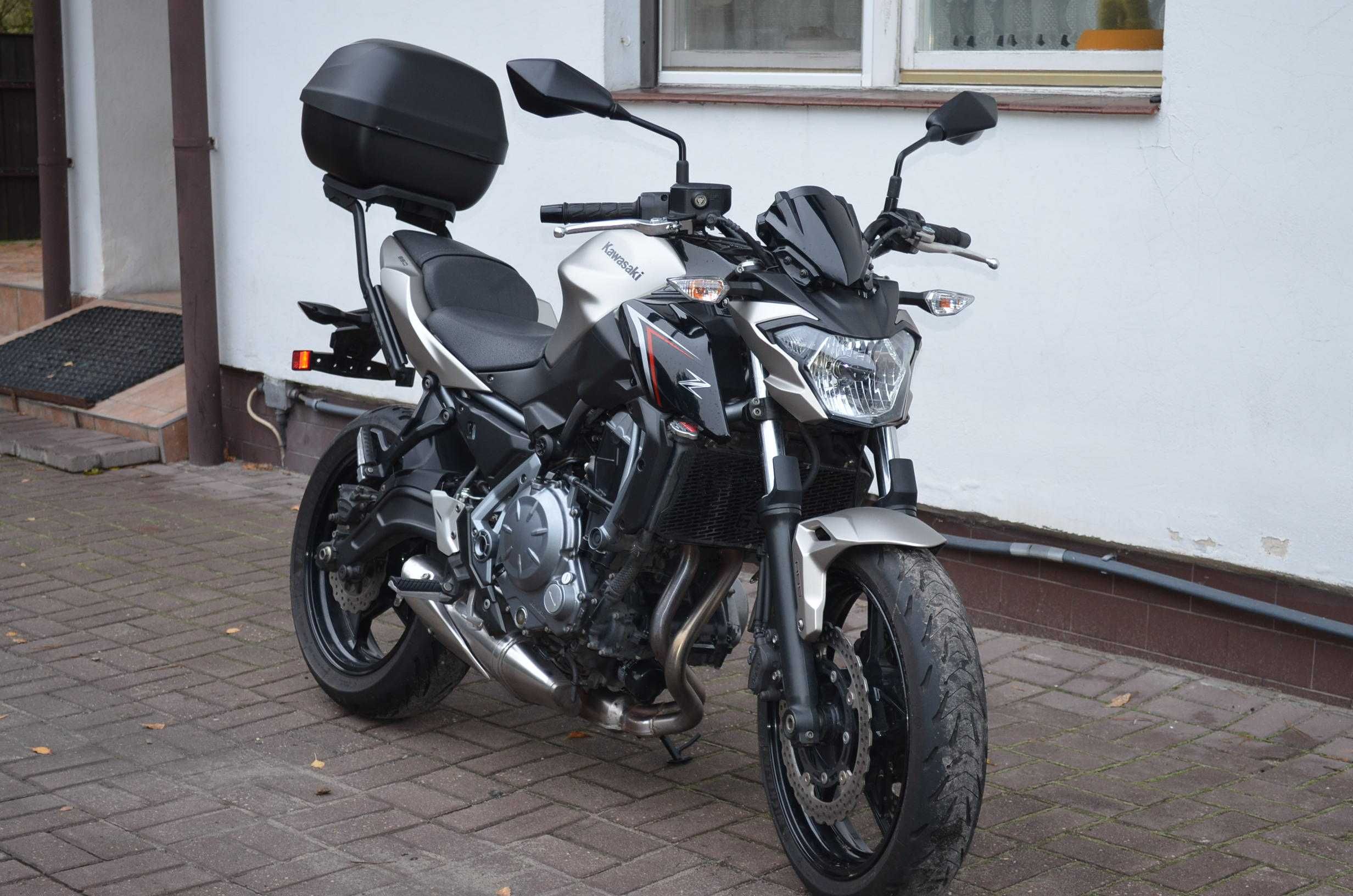 Kawasaki Z 650 abs Kat. A2 kufer