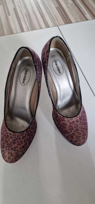 Graceland Szpilki na platformie super sexy b.dobry stan roz.37panterka