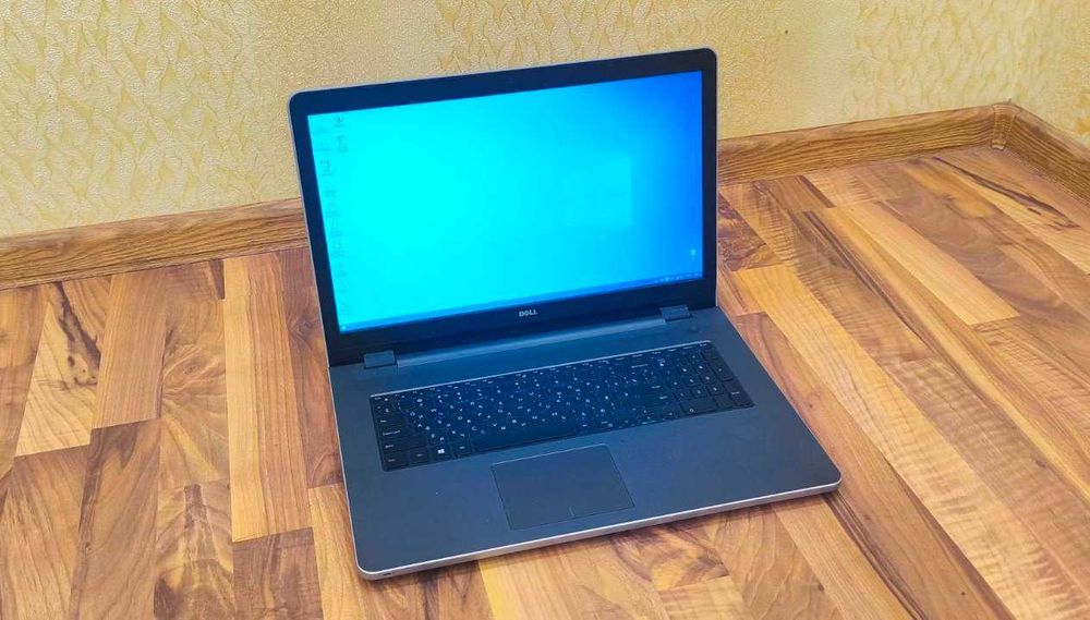 Мощный Игровой 17.3" 4 ядра i3,ОЗУ-8гб,2Гб Nvidia920M,SSD500,GTA5