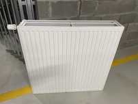 Grzejnik stalowy biały 90x90x15 2024