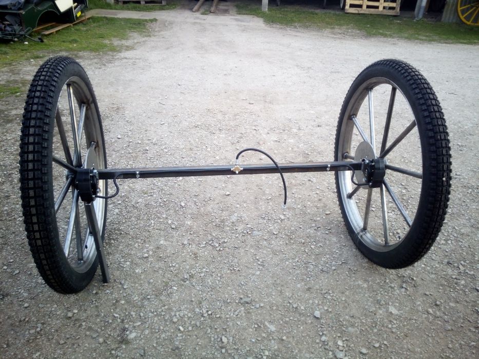 Koła oś hamulce powoz konny bryczka