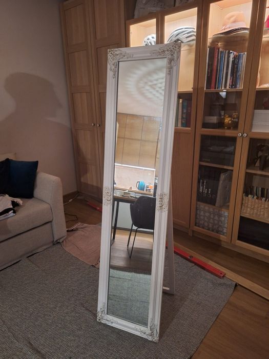 Lustro stojące białe