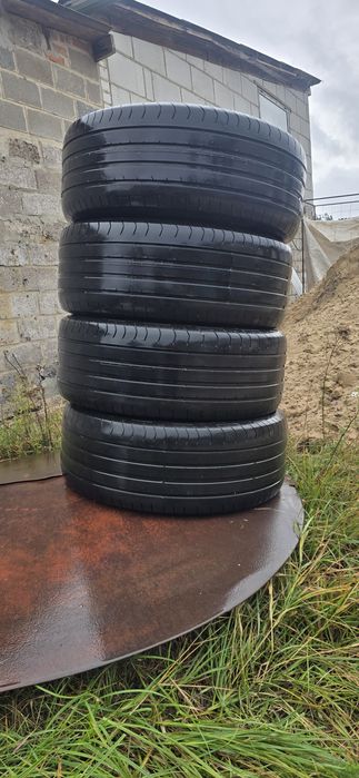 Продам літню гуму  255/55 R  18 FULDA