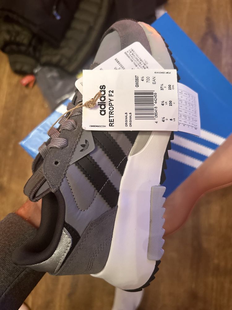 Кросовки Adidas Retropy F2 Grey є опт