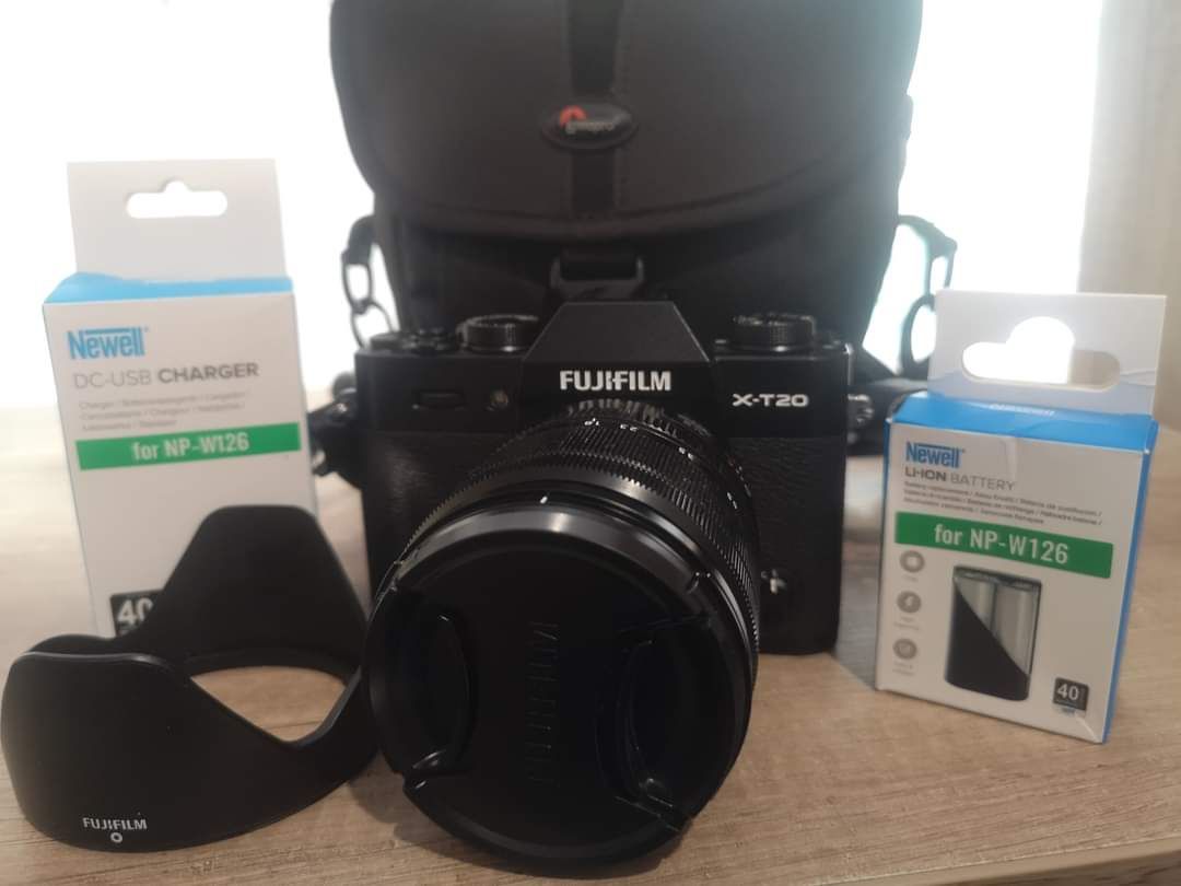 Aparat Fujifilm X-T20 + obiektyw XF 18-55mm