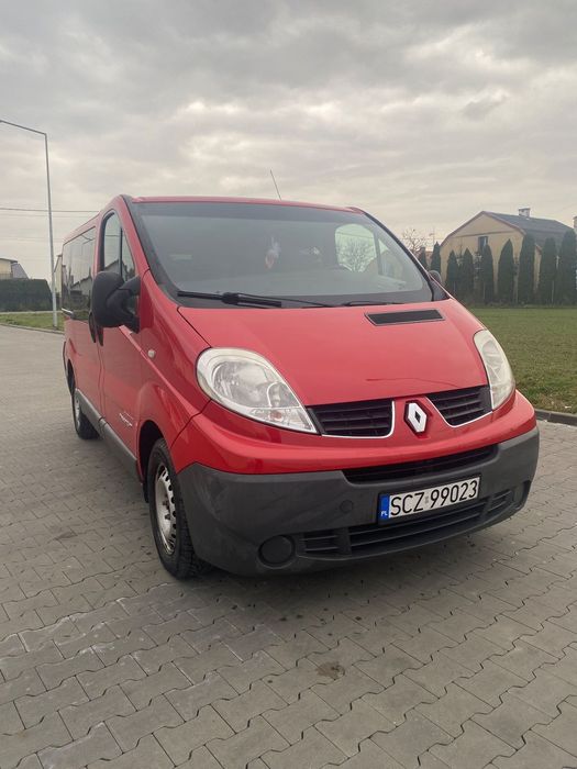 Renault Trafic Renault Trafic II 9 osobowy osób 2.5 dci 2 x drzwi