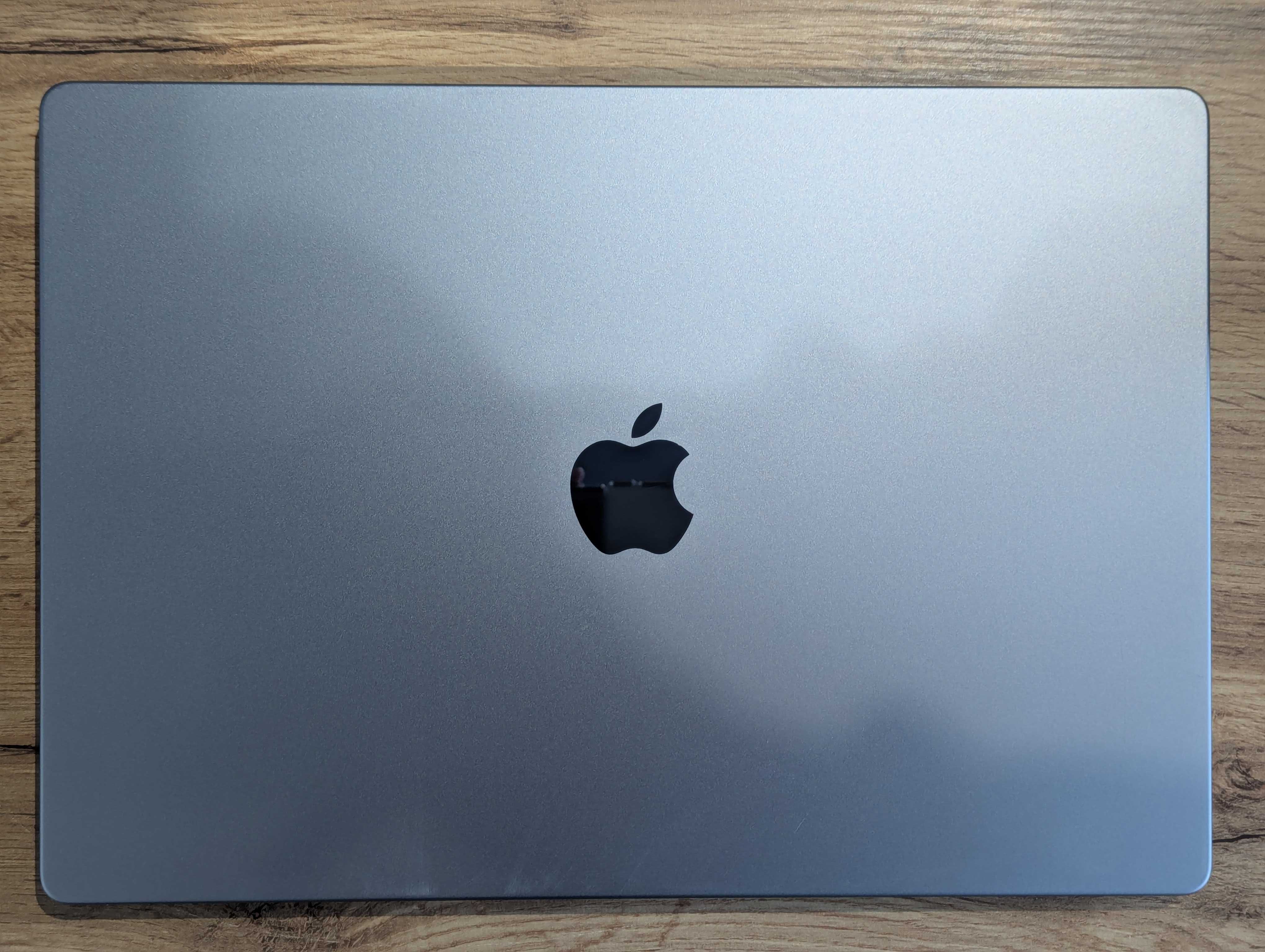Macbook pro 16 2021 m1 pro 16/512gb 10/16gpu