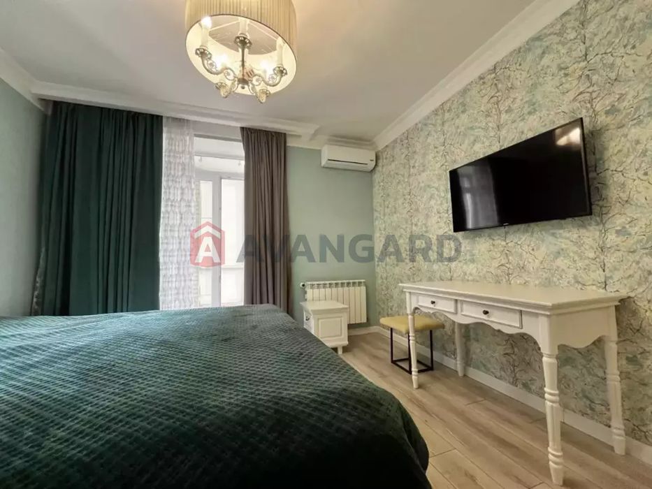 Продам 3-комнатную Слобожанское Брама