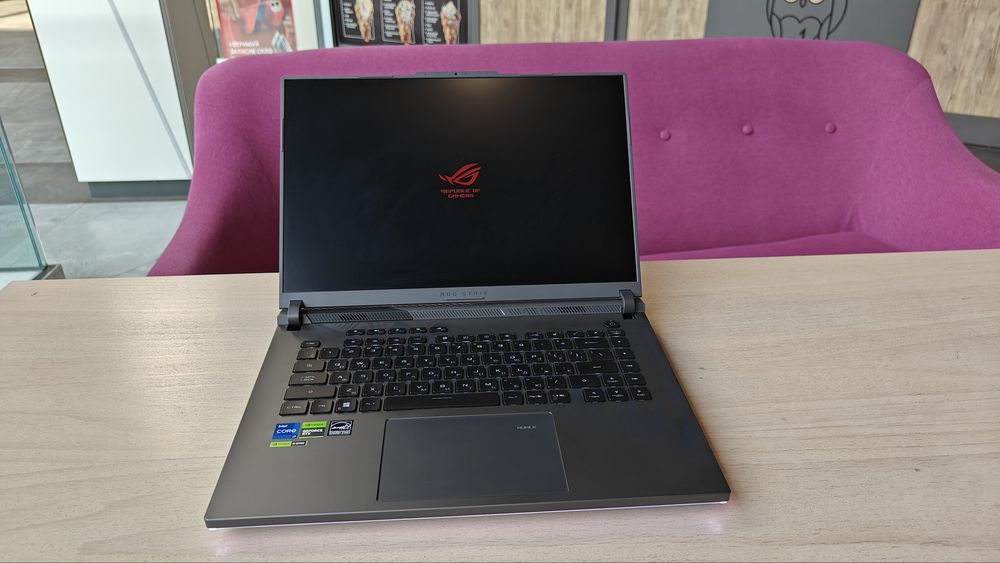 Ноутбук ASUS ROG Strix G16