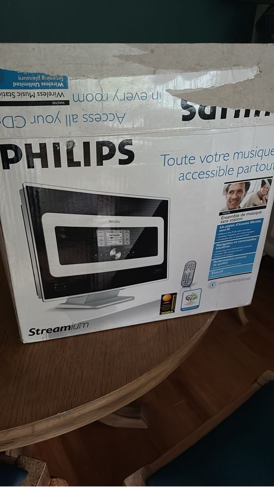 Philips Streamium – muzyka bezprzewodowo + CD + radio FM