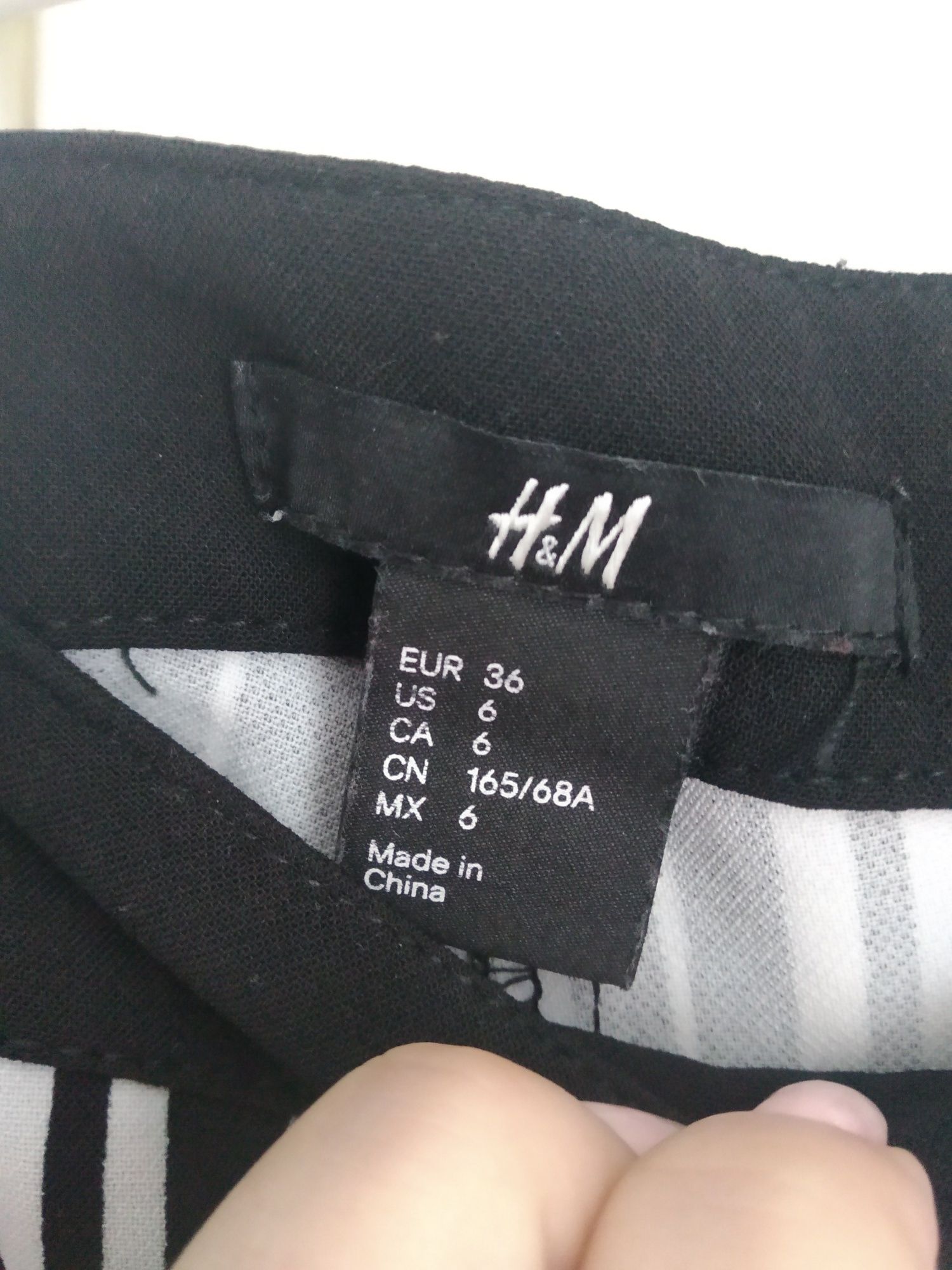 Spodnie czarno białe h&m rozmiar 36 S