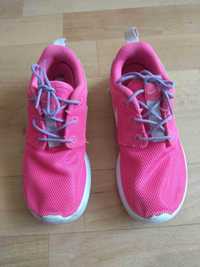 легкие кроссовки для девочки Nike Найк 30 размер 18,5 см