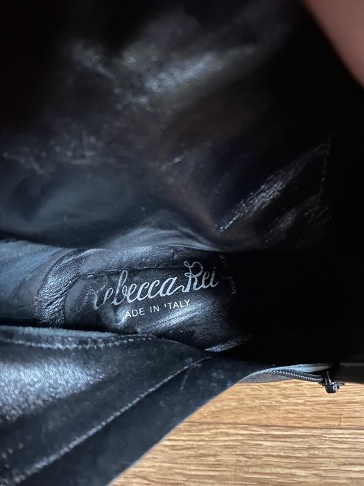 Козаки шкіряні 39 розмір