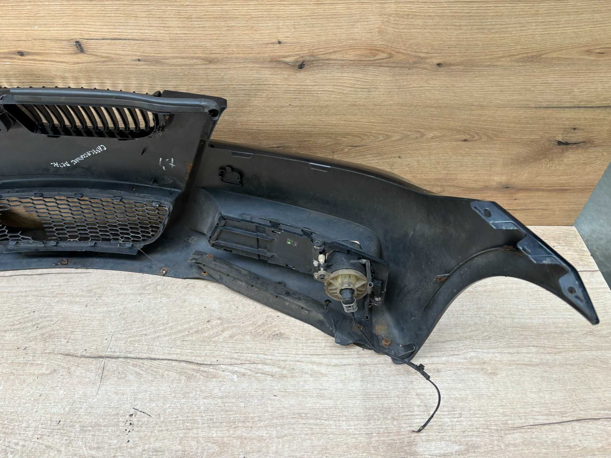 Zderzak przedni Bmw E90 M-Pakiet kolor carbon schwarz metalic
