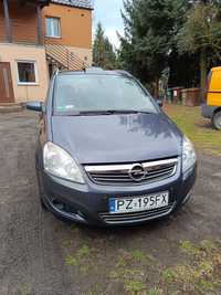 Samochód Opel Zafira 1,8