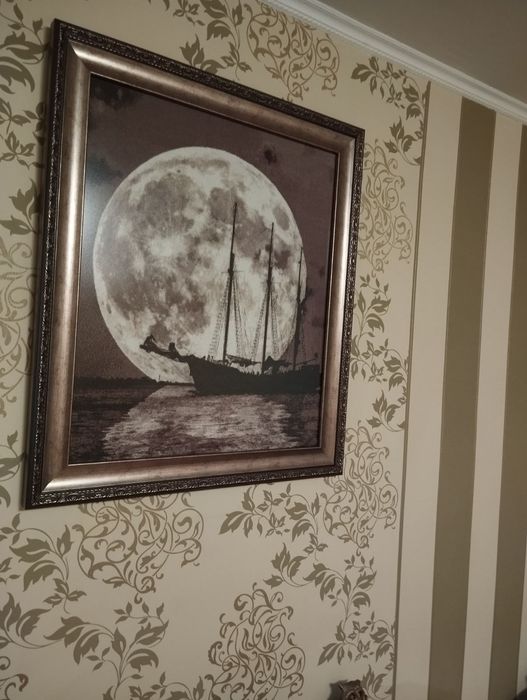 Вишита картина нитками