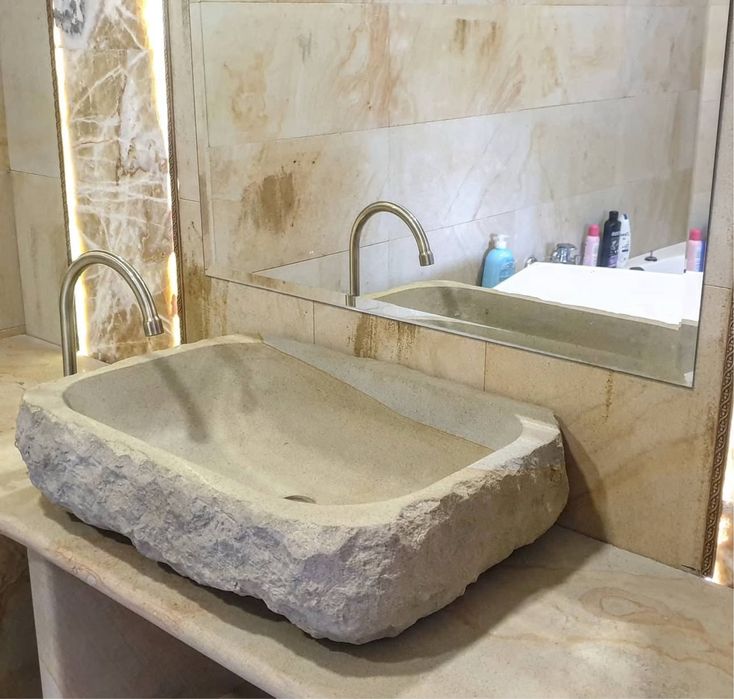 Умывальнки из натурального камня