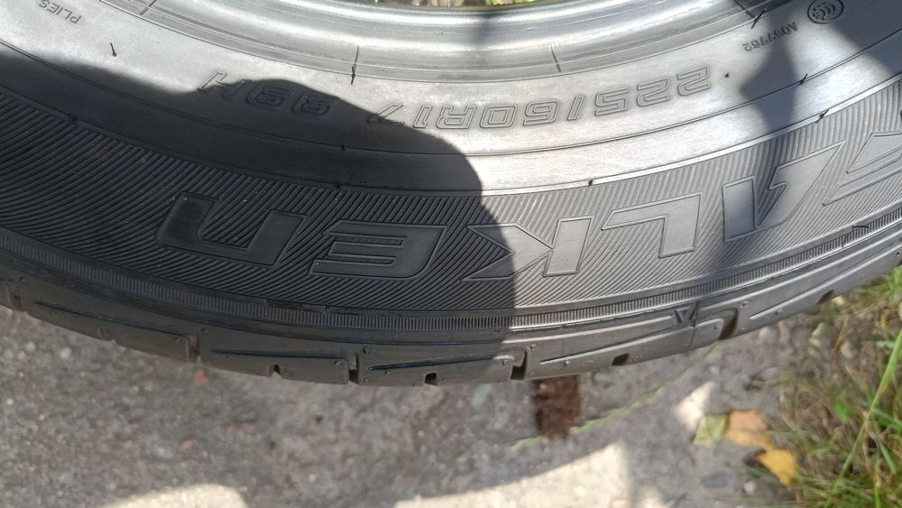 4 x DEMO jak NOWE Falken 225/60/17 99H 2018rok