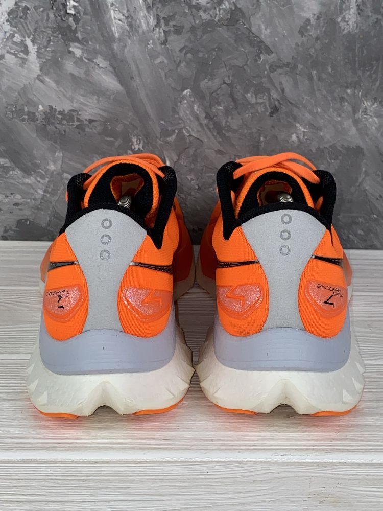 Кросівки saucony endorphin speed 4 45/29 см