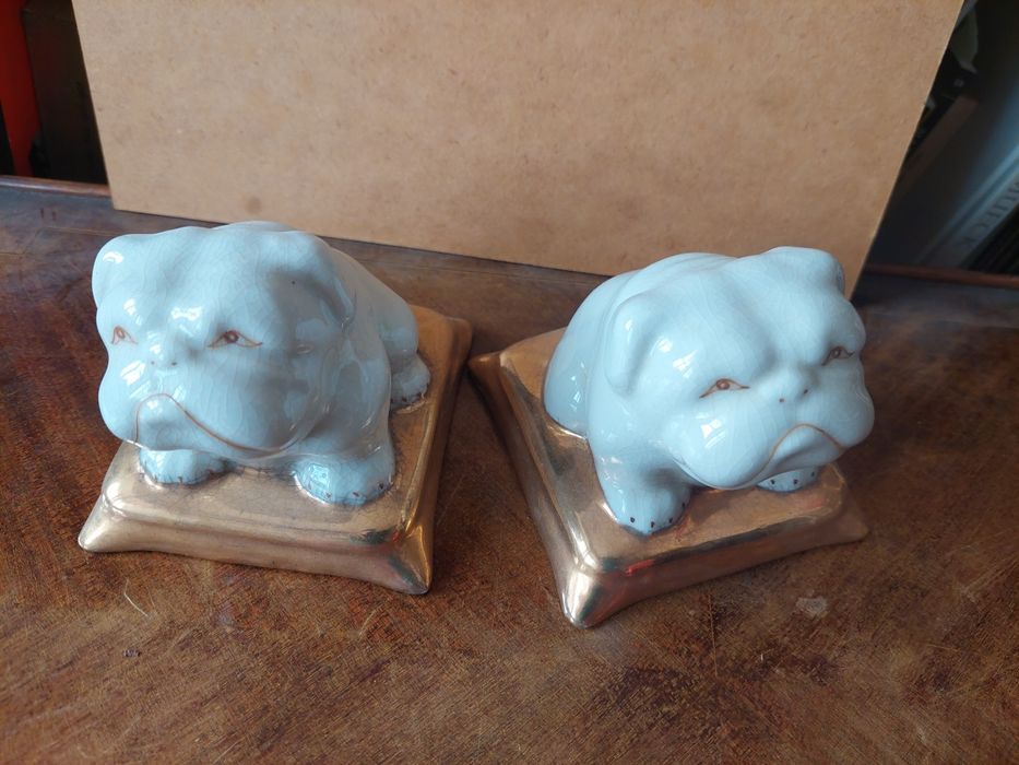 Esculturas porcelana buldog