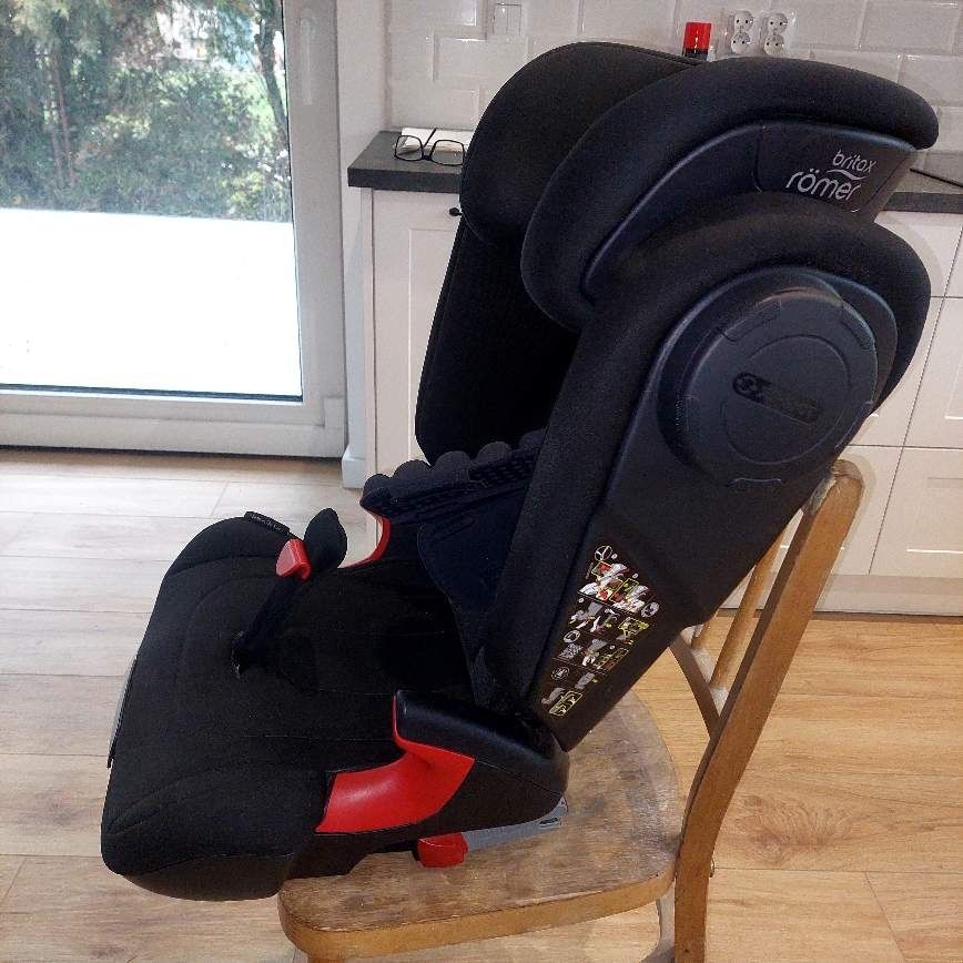 Britax Romer fotelik samochodowy Kidfix II XP Sict Black Series Cosmos