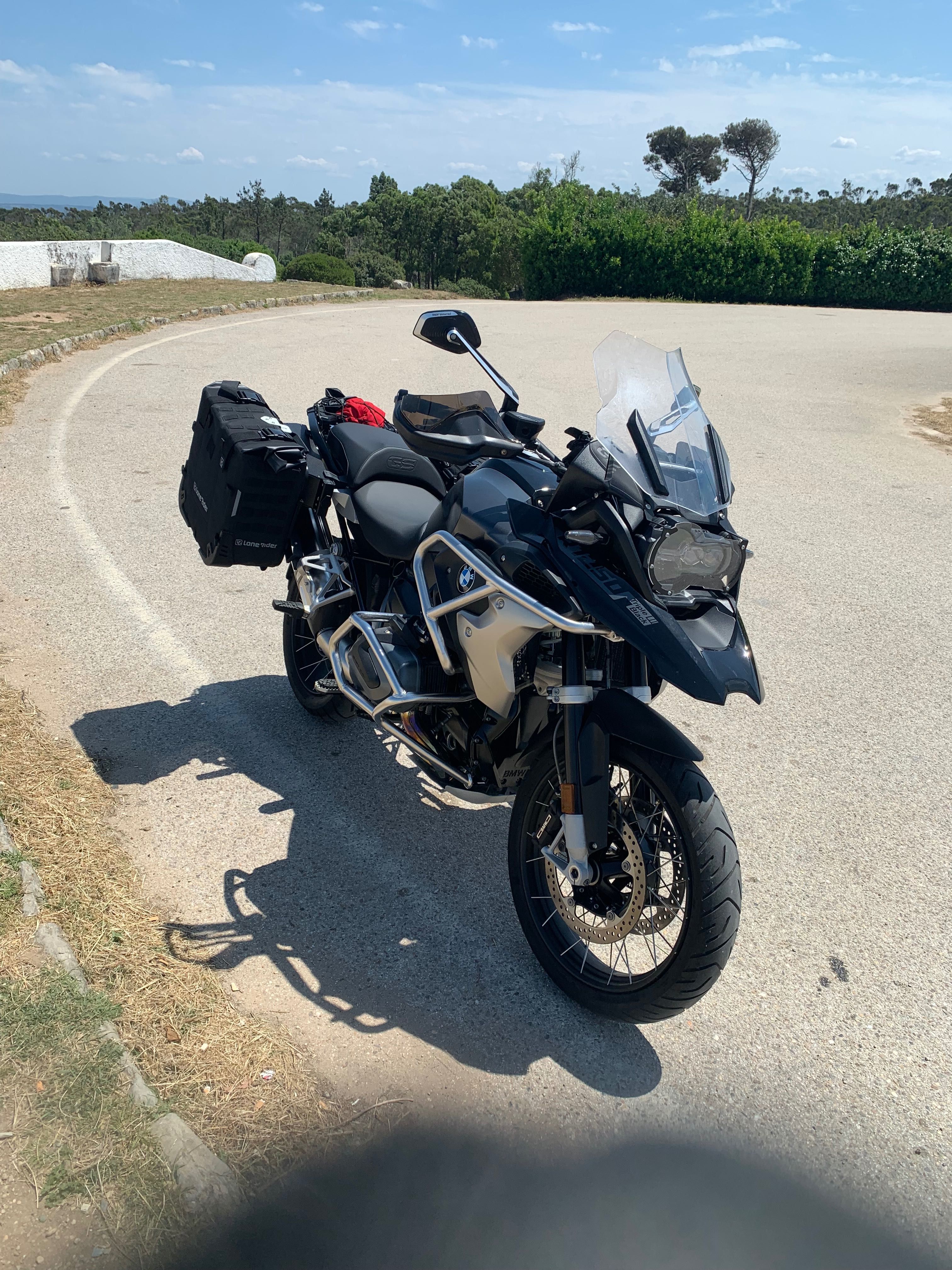 R1250GS Triple Black Semi Nova!