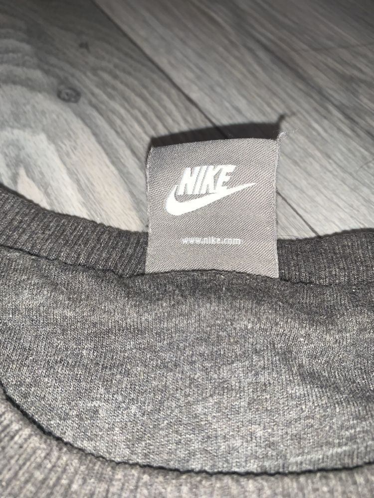 Оригінальний світшот Nike з всіма бірками