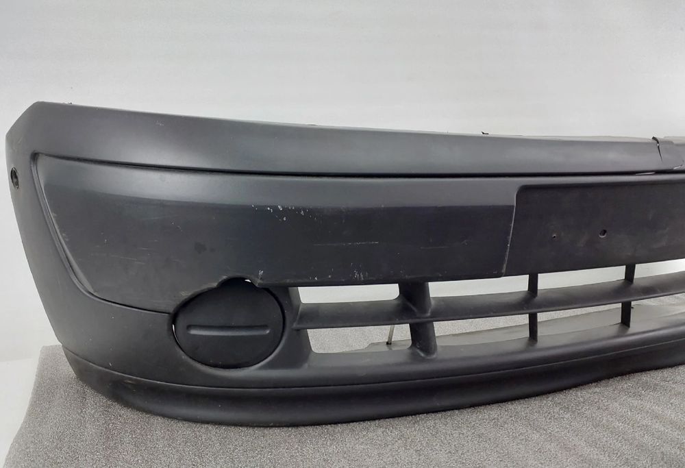 Pára-choques frente RENAULT Kangoo Express (FC0/1_)