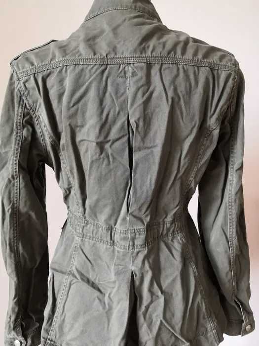 Kurtka jeansowa dżinsowa khaki zielona ćwieki dżety pagony denim co