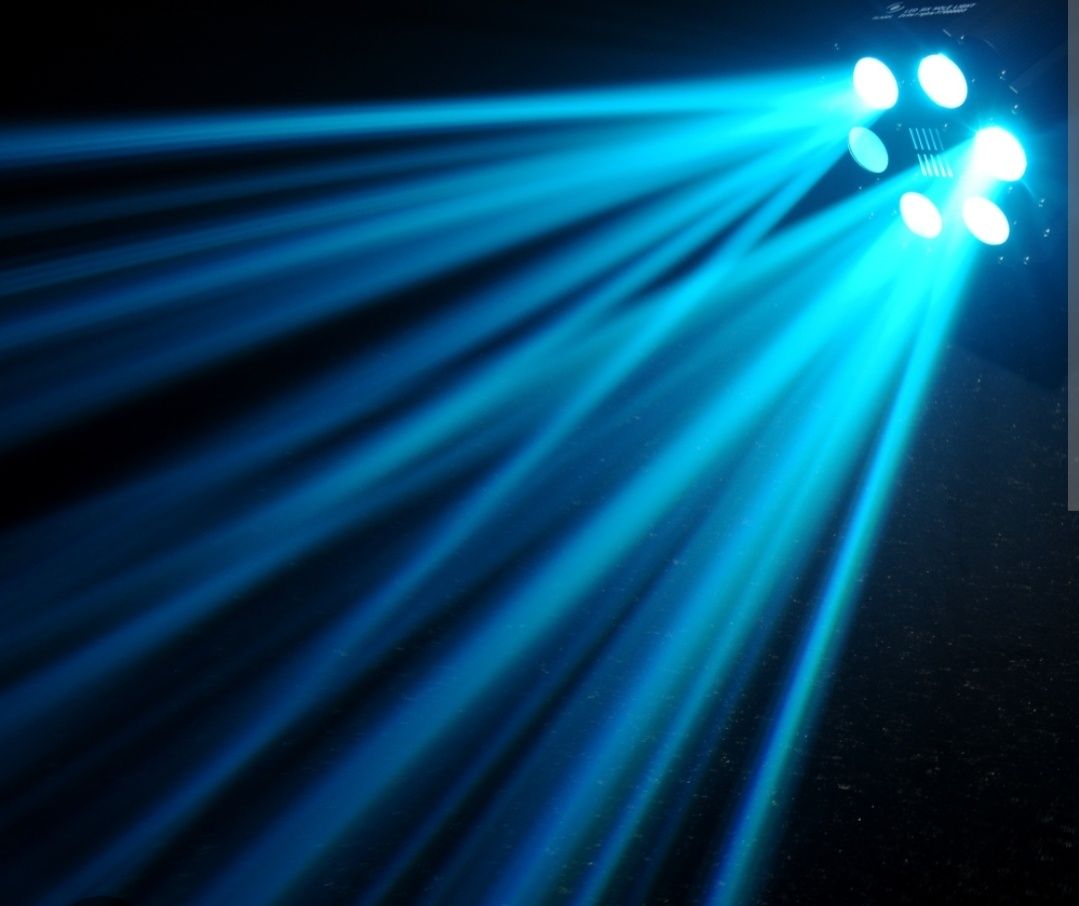 Światła LED six hole flash reflektory 2szt