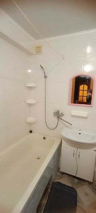 Оренда 2к квартири на р-н Медуніверситету