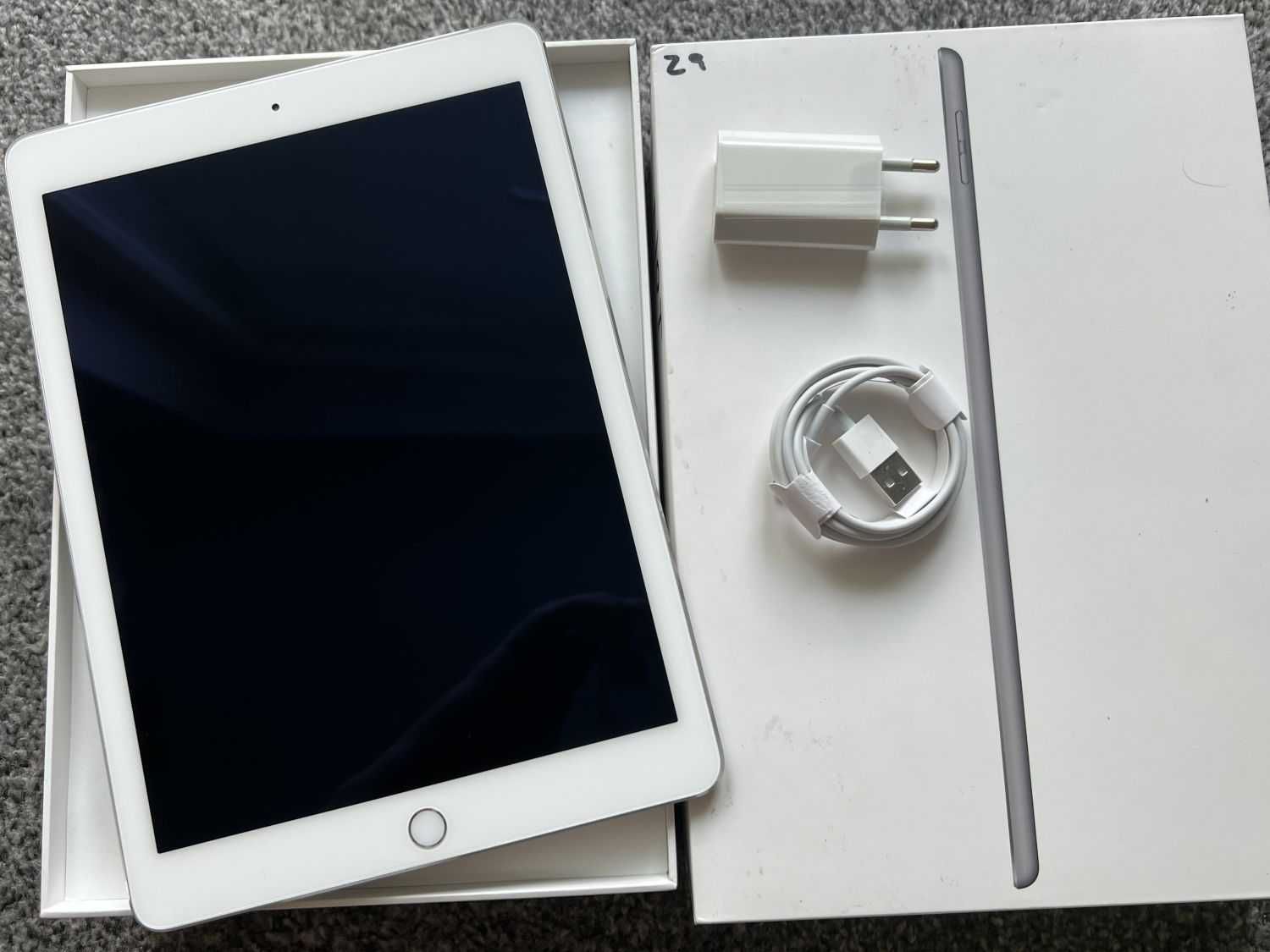 Tablet Apple iPad Air 2 64GB WIFI SILVER White Biały Cellular LTE FV