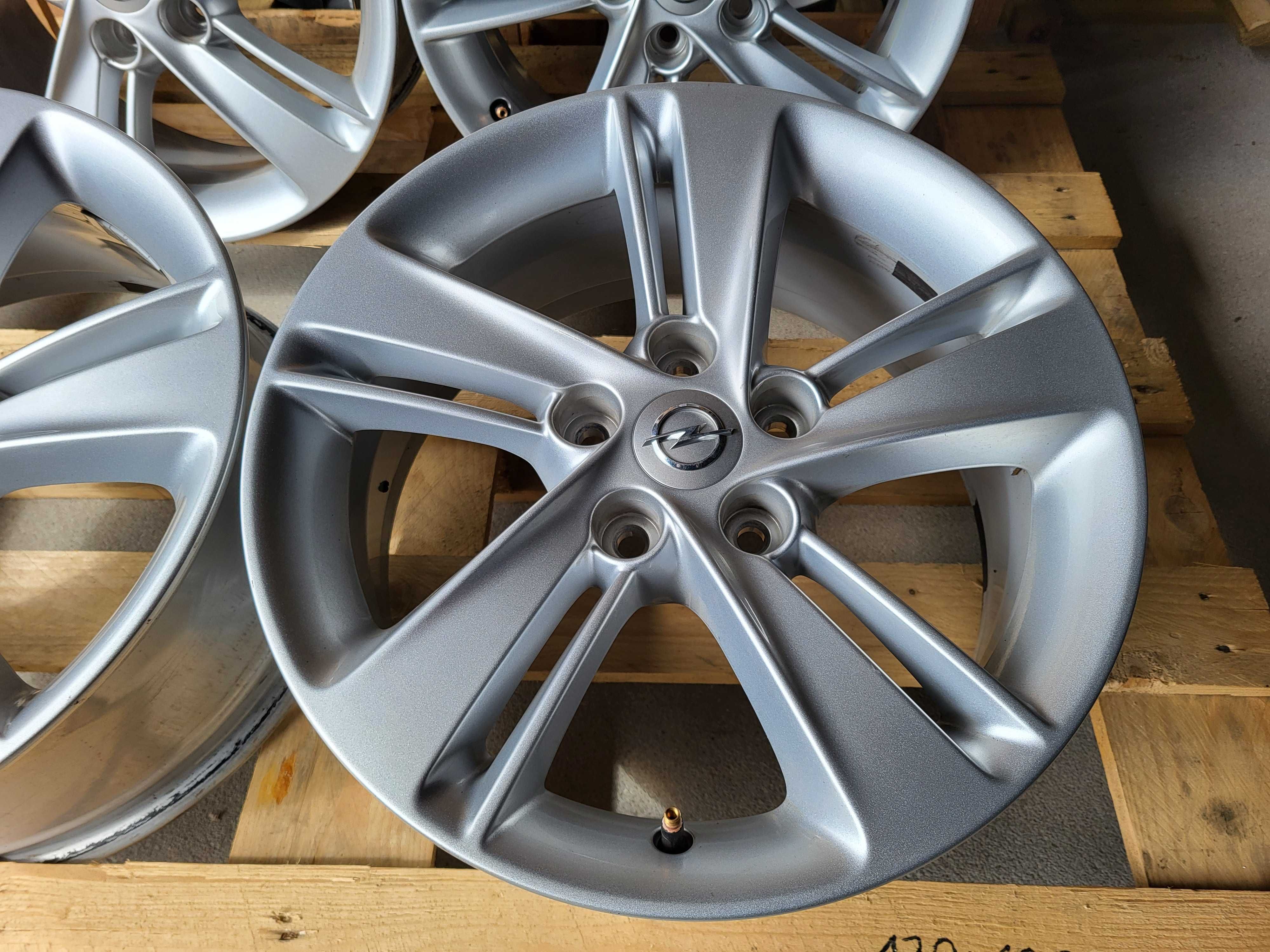 [698] Felgi aluminiowe 17 Cali 5x115 Opel Oryginal INSIGNIA B ASTRA