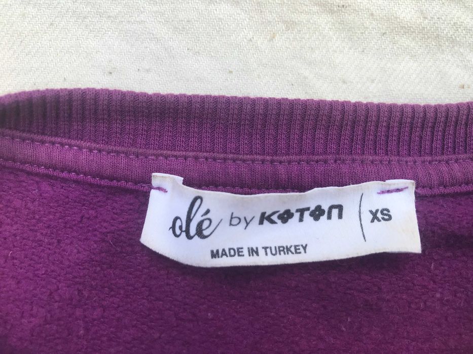 Кофты б/у женские (подростковые),  размер S и ХS