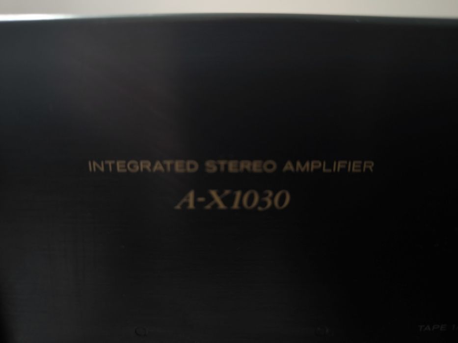 Wzmacniacz stereo TEAC A-X1030
