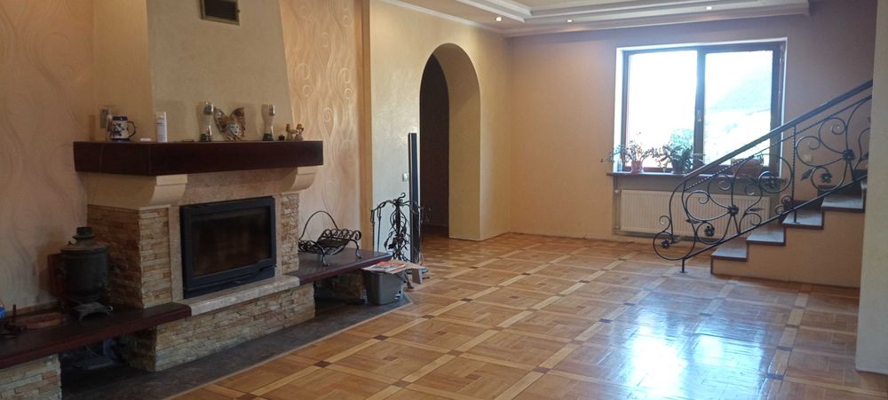 Продам добротный дом Жихарь 2