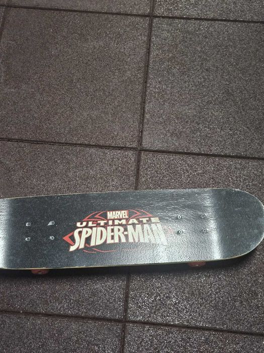 Skate do Homem-Aranha