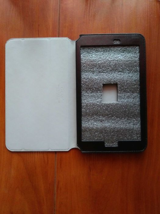 Чехол на планшет