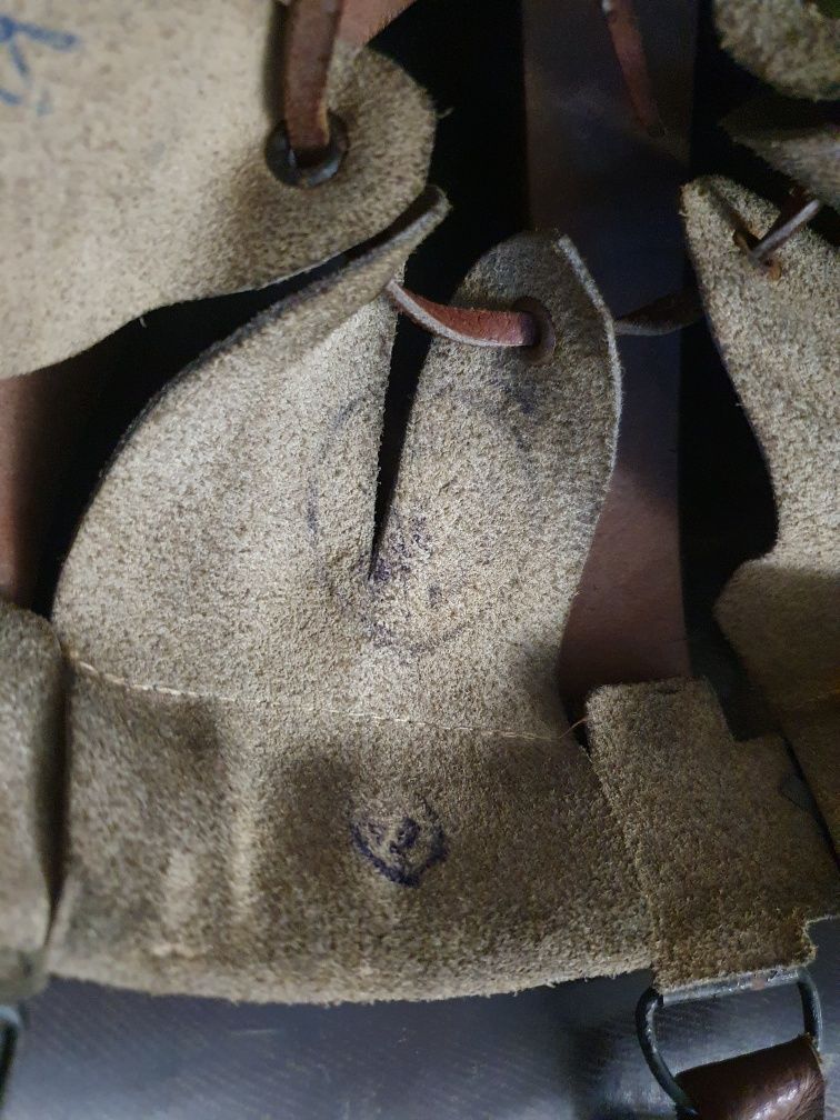 Bojowy hełm kask strażacki straż pożarna bakelit tekstolit osp