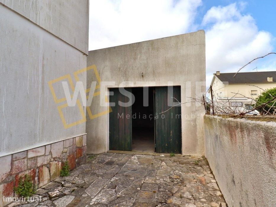 Garagem de 24m2 para venda - Ideal também para armazém - EXCLUSIVO ...