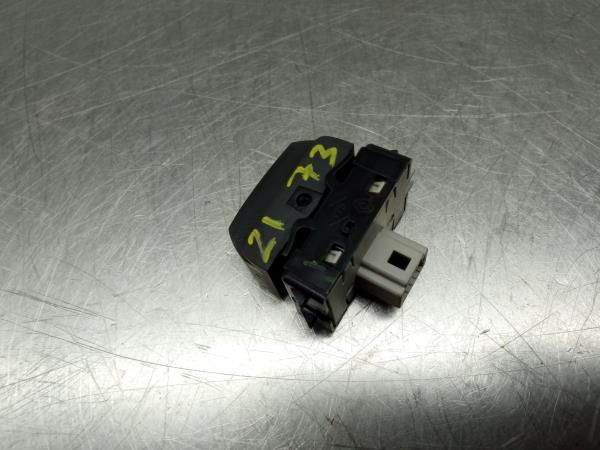 Comando / botão / interruptor multifunções RENAULT Twingo III (BCM_)