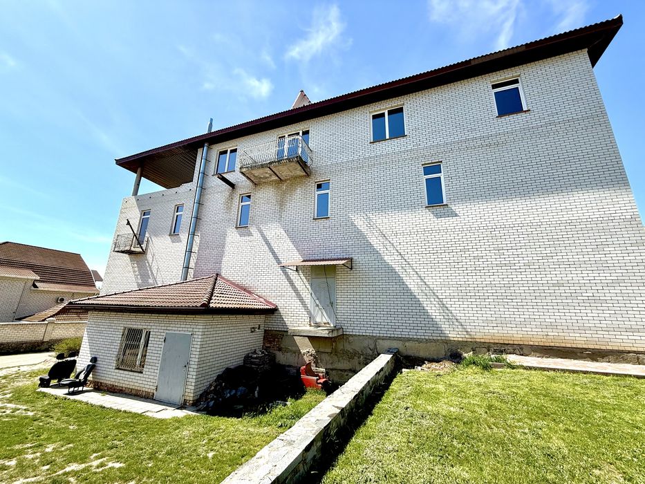 ПРОДАЖ комерційного приміщення