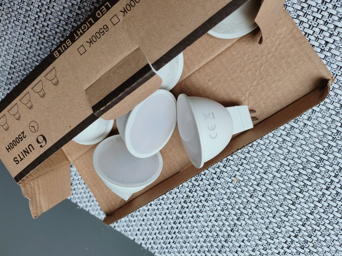 Żarówki LED Light bulb 6 sztuk 7W