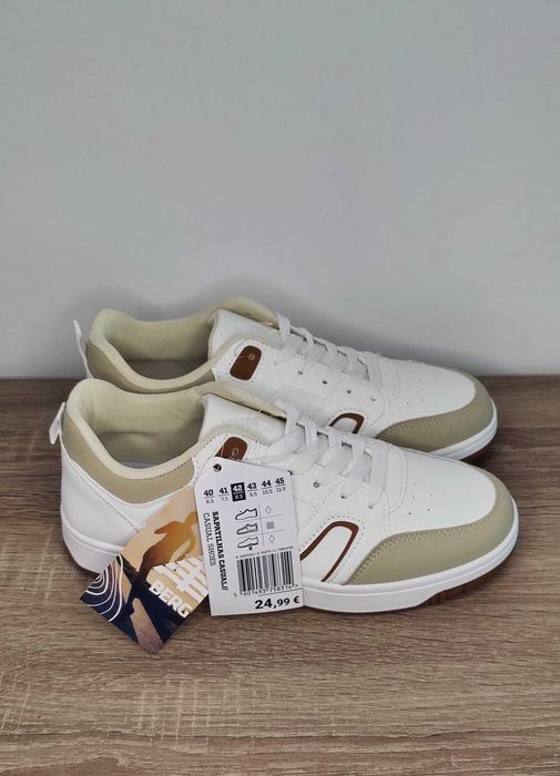 Sapatilhas casuais marca berg brancas (42)