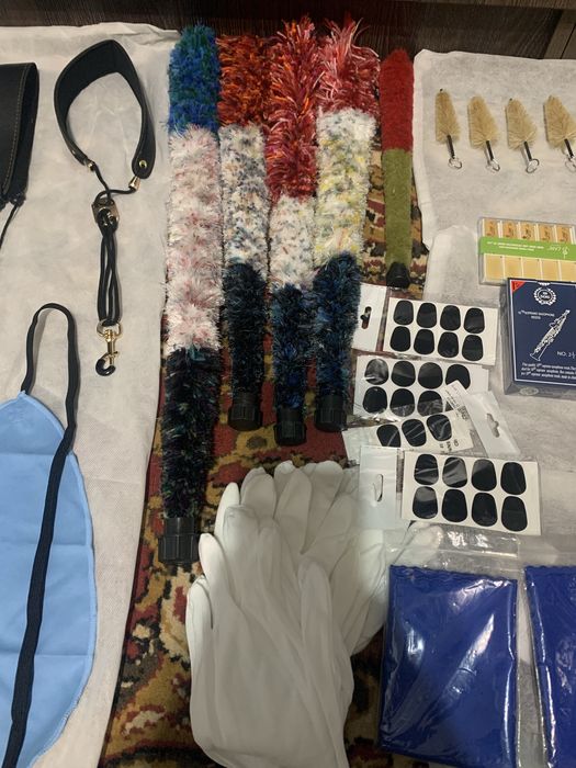 Мундштуки трості засоби догляду за саксофоном мікрофони для саксофона