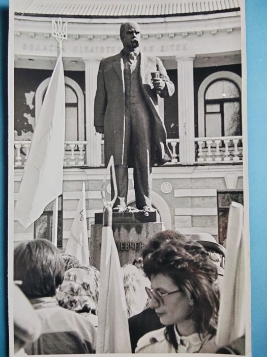 Фотография памятника Тараса Шевченко (Кропивницкий/Кировоград)