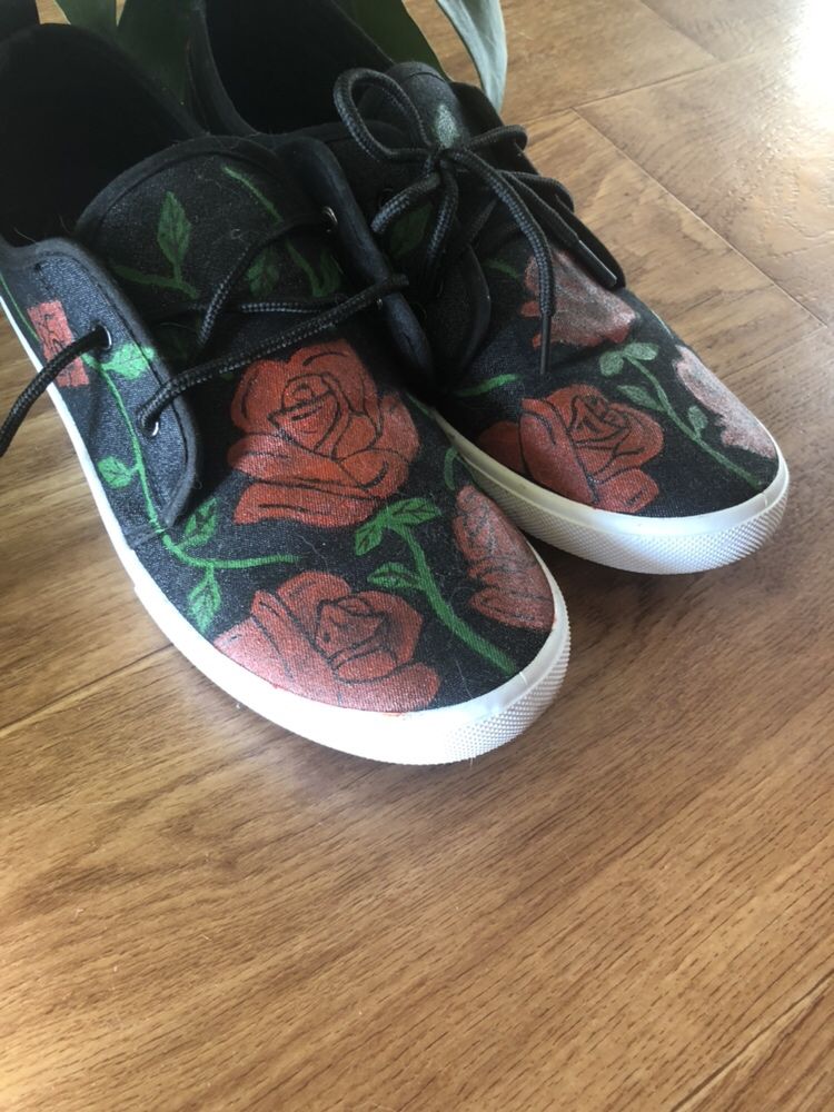 Custom butów | customizowane buty róże