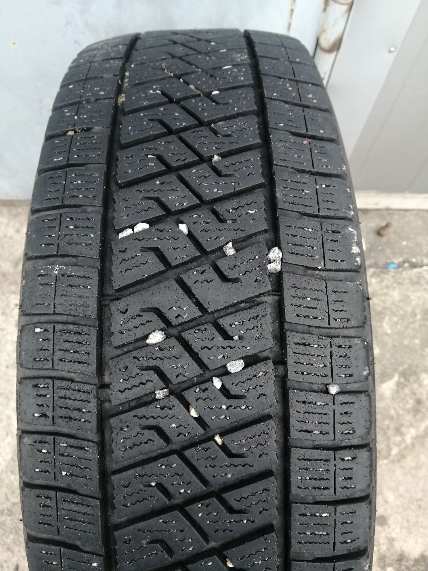 Шини покришки lassa 215/65 R 16 С