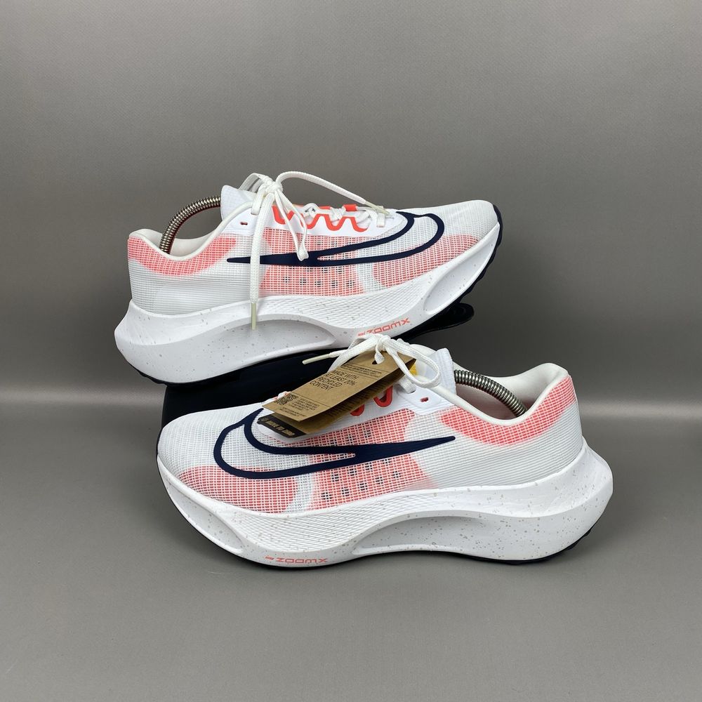 Оригінальні кросівки Nike Zoom Fly 5 DM8968-100