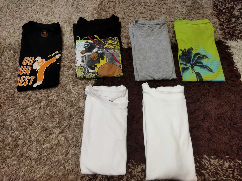 Koszulki dla chłopca 152